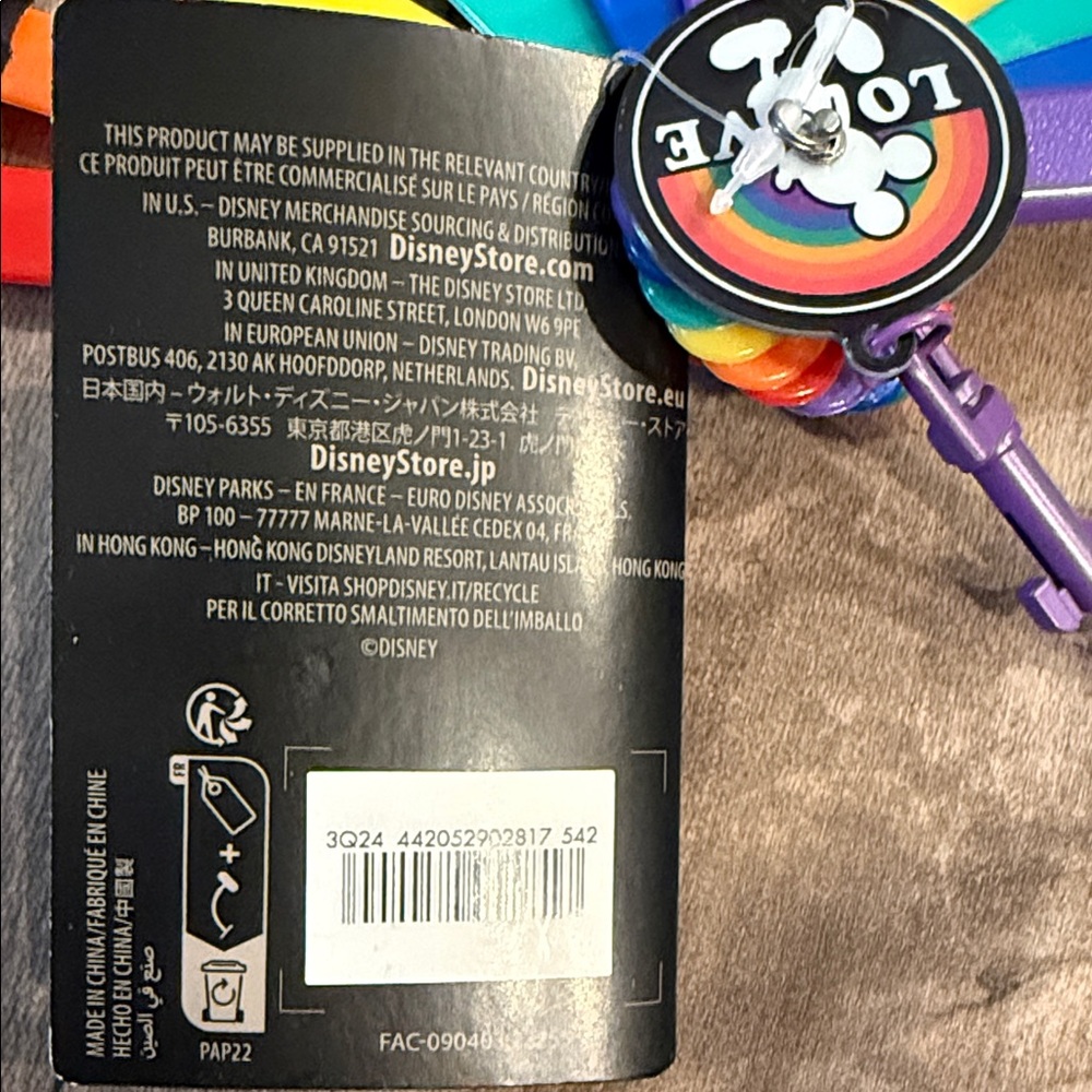 Disney pride with Rainbow Mickey Design fan - Picture 6 of 6